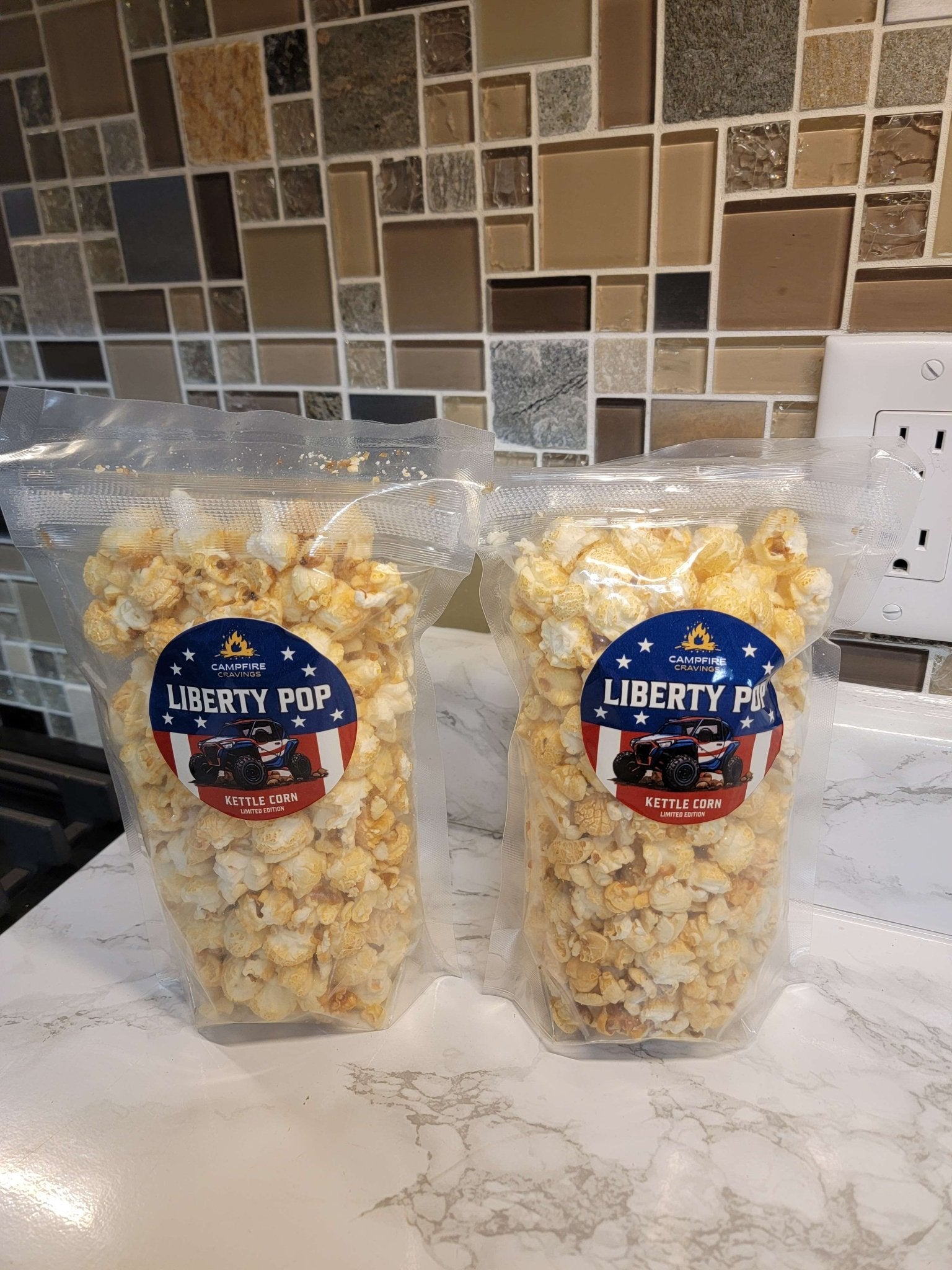 LIBERTY POP - KETTLE CORN - Campfire Cravings - Snack Mix